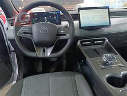 بي واي دي Qin Plus